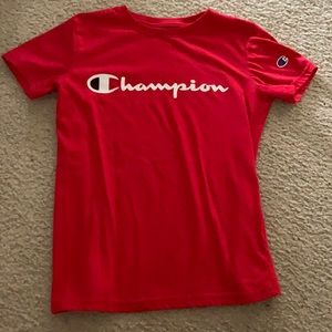 Champion shirt size small